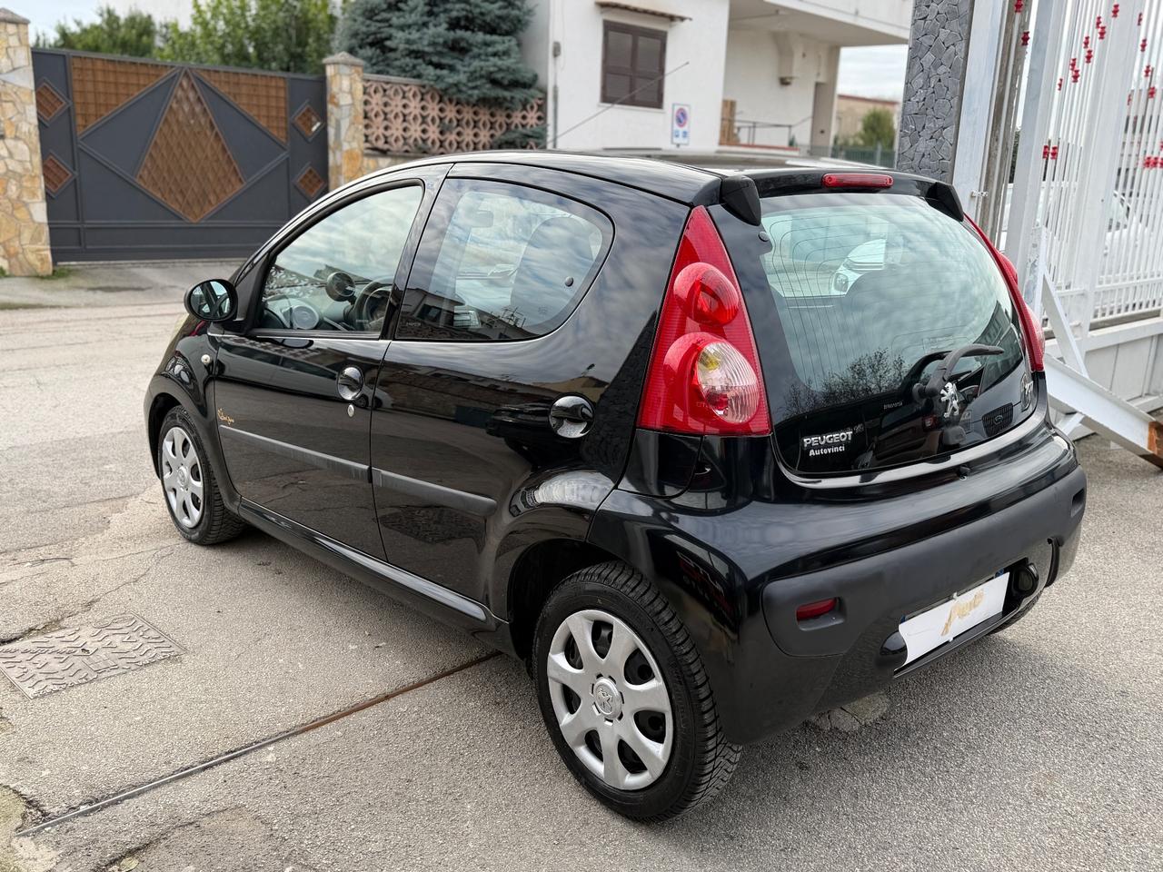 Peugeot 107 1.0 68CV 5p. Sweet Years