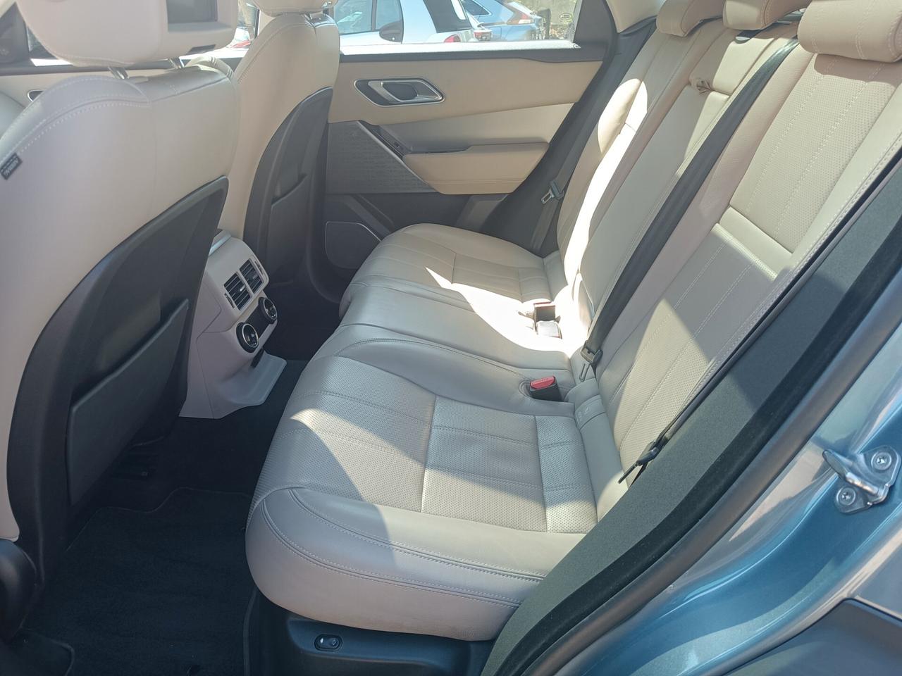 Land Rover Range Velar 2.0D I4 240 CV SE