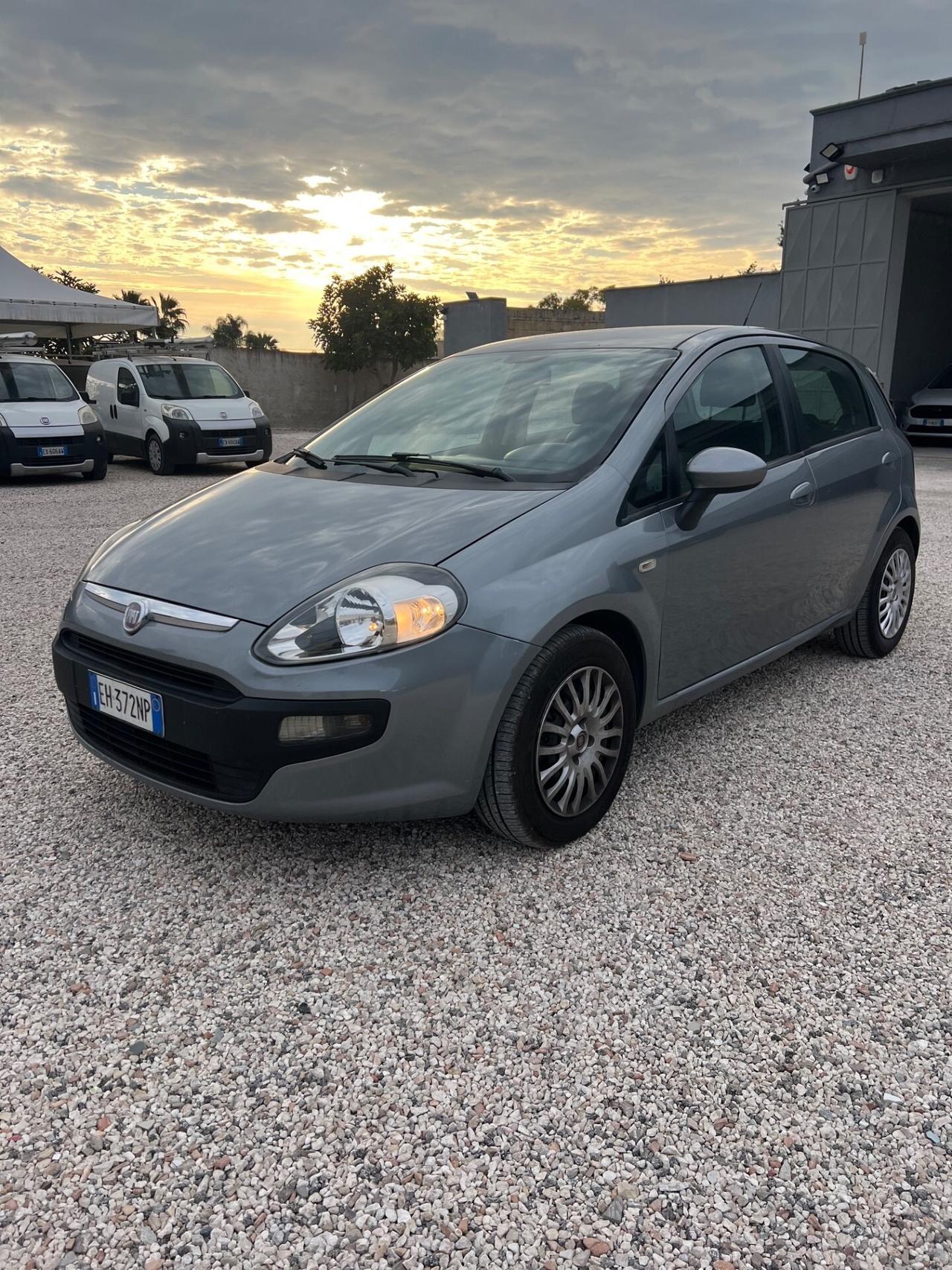 Fiat Punto Evo 1.3 Mjt 75 CV retrocamera