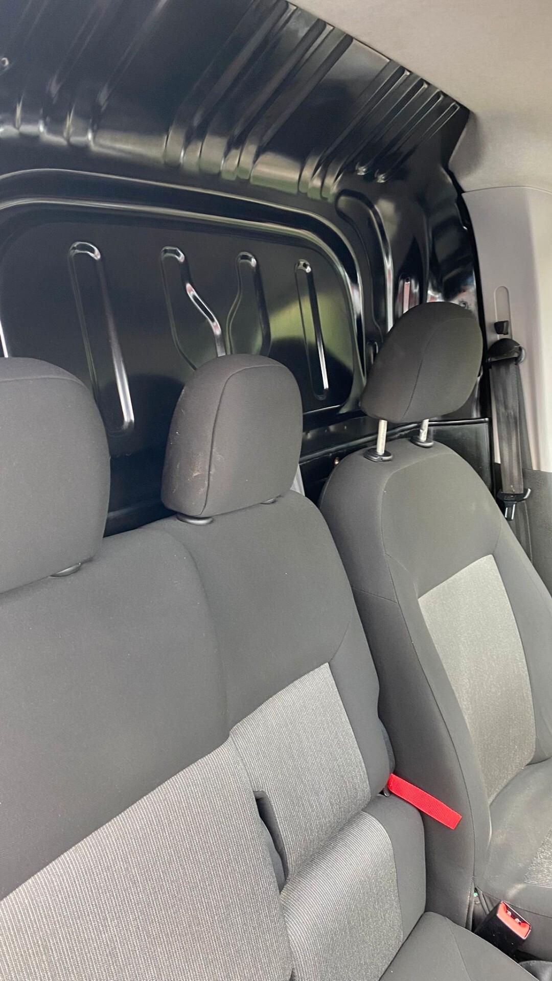 Fiat Doblo' 1.6 mjet 120 cv Lounge 3 POSTI