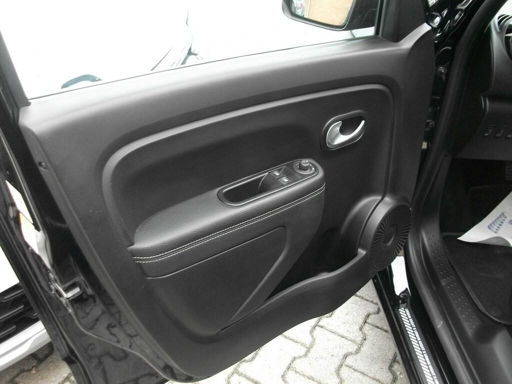 Renault Twingo 22kWh Urban Night
