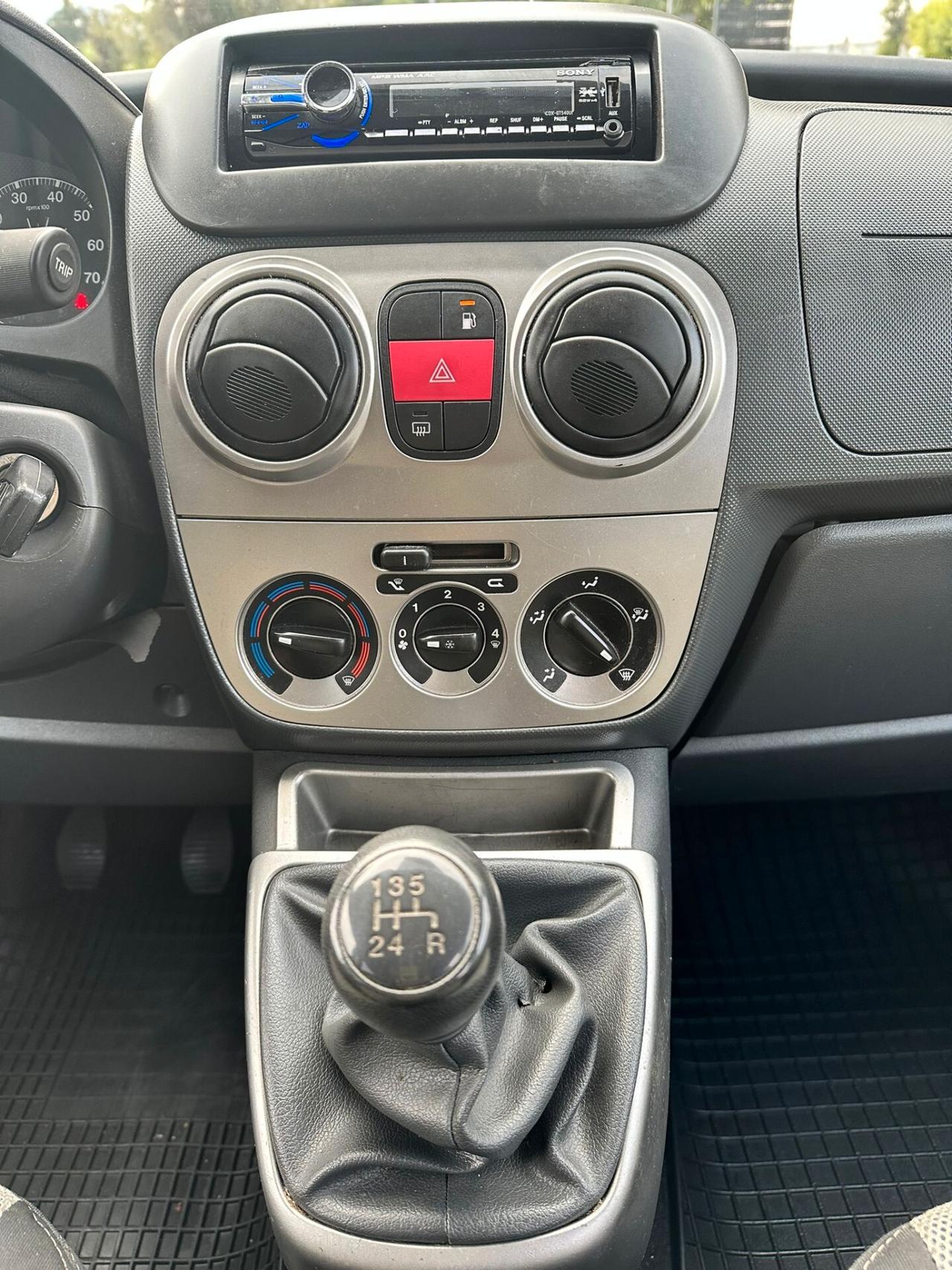 Fiat Qubo 1.4 8V 77 CV Active Natural Power