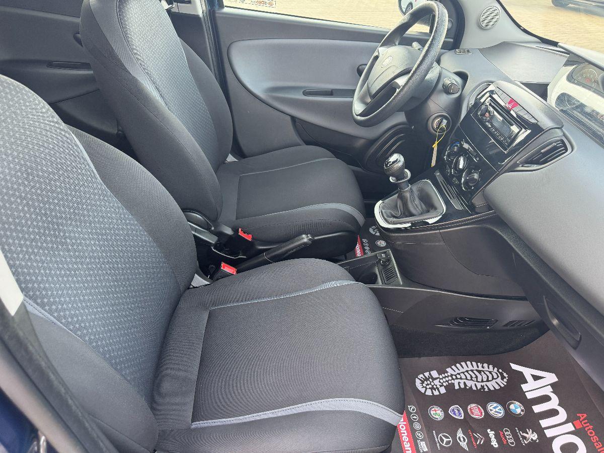 LANCIA Ypsilon 1.2 69 CV 5p. Gold