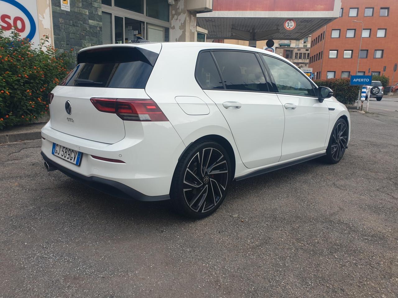 Volkswagen Golf 2.0 TDI GTD DSG
