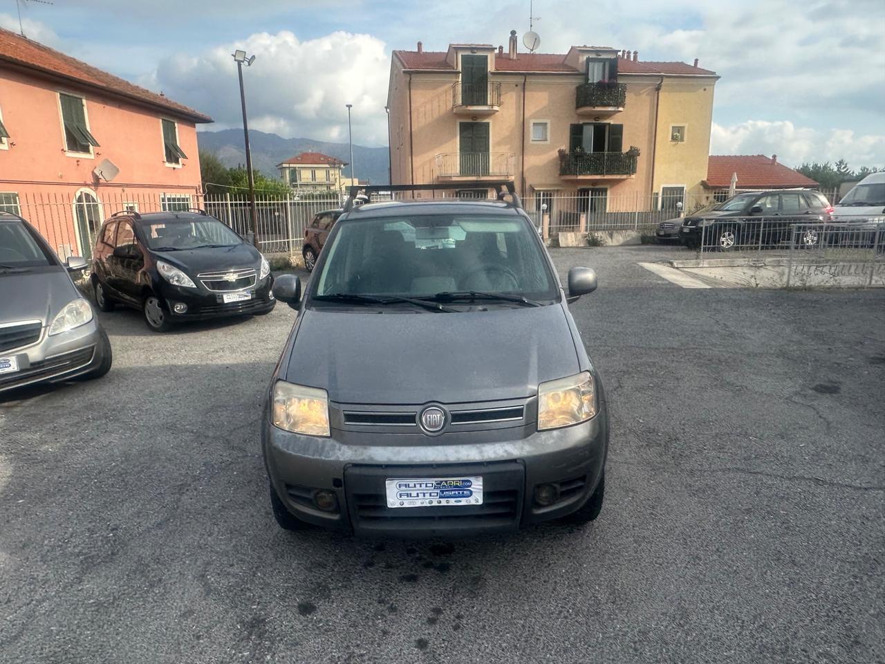 Fiat Panda 1.3 MJT 16V DPF 4x4 Climbing