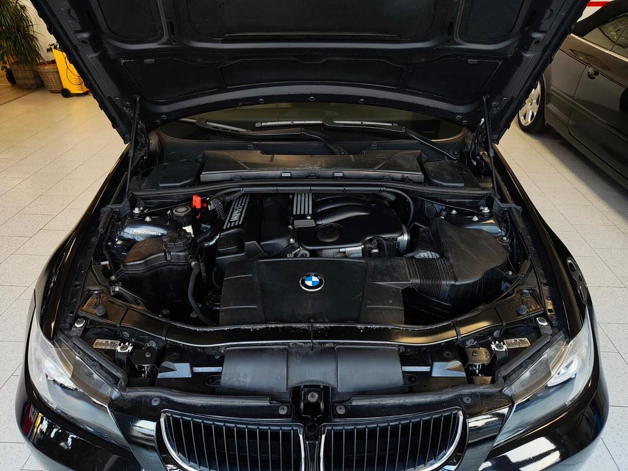 Bmw 320i BENZINA