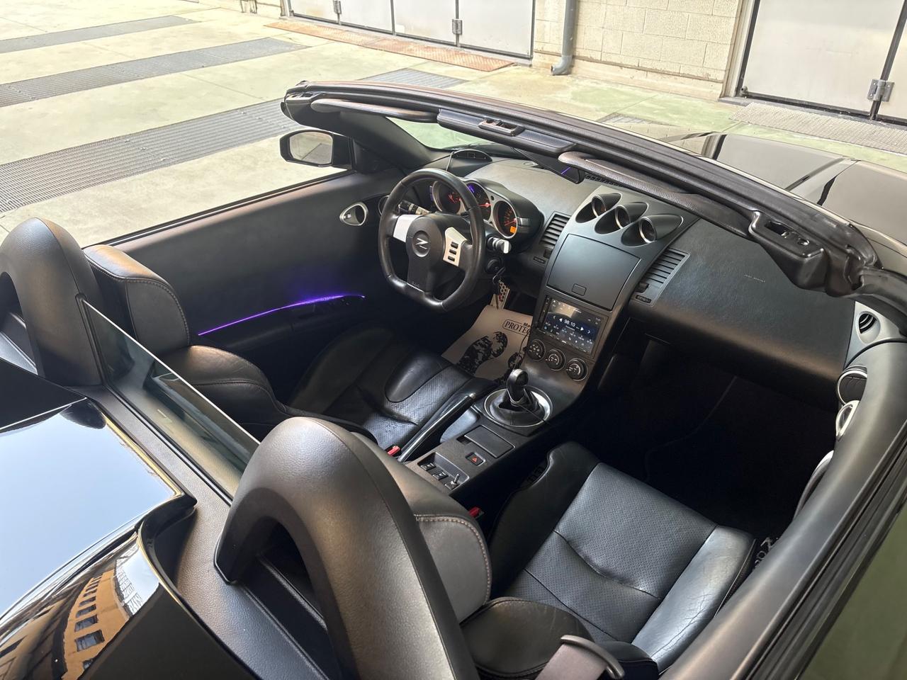 Nissan Z 350Z Roadster 3.5 V6 Lev 2