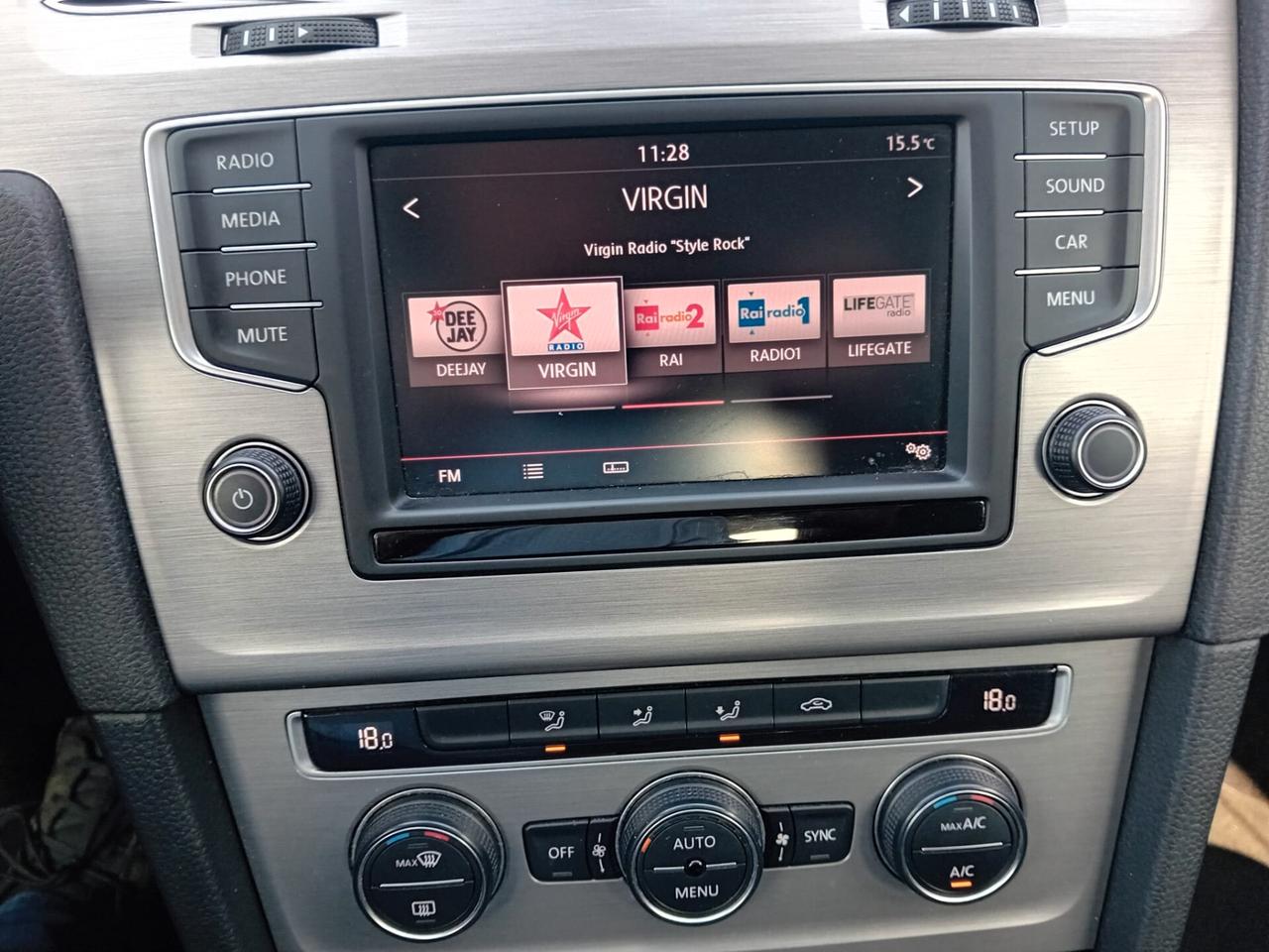 Volkswagen Golf 5p 1.6 tdi 110CV Comfortline 110cv E6