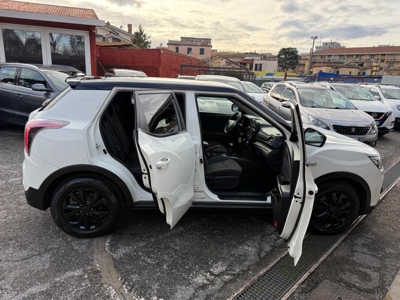 Tivoli 1.6 D /RATE/PERMUTE/IVA ESP/