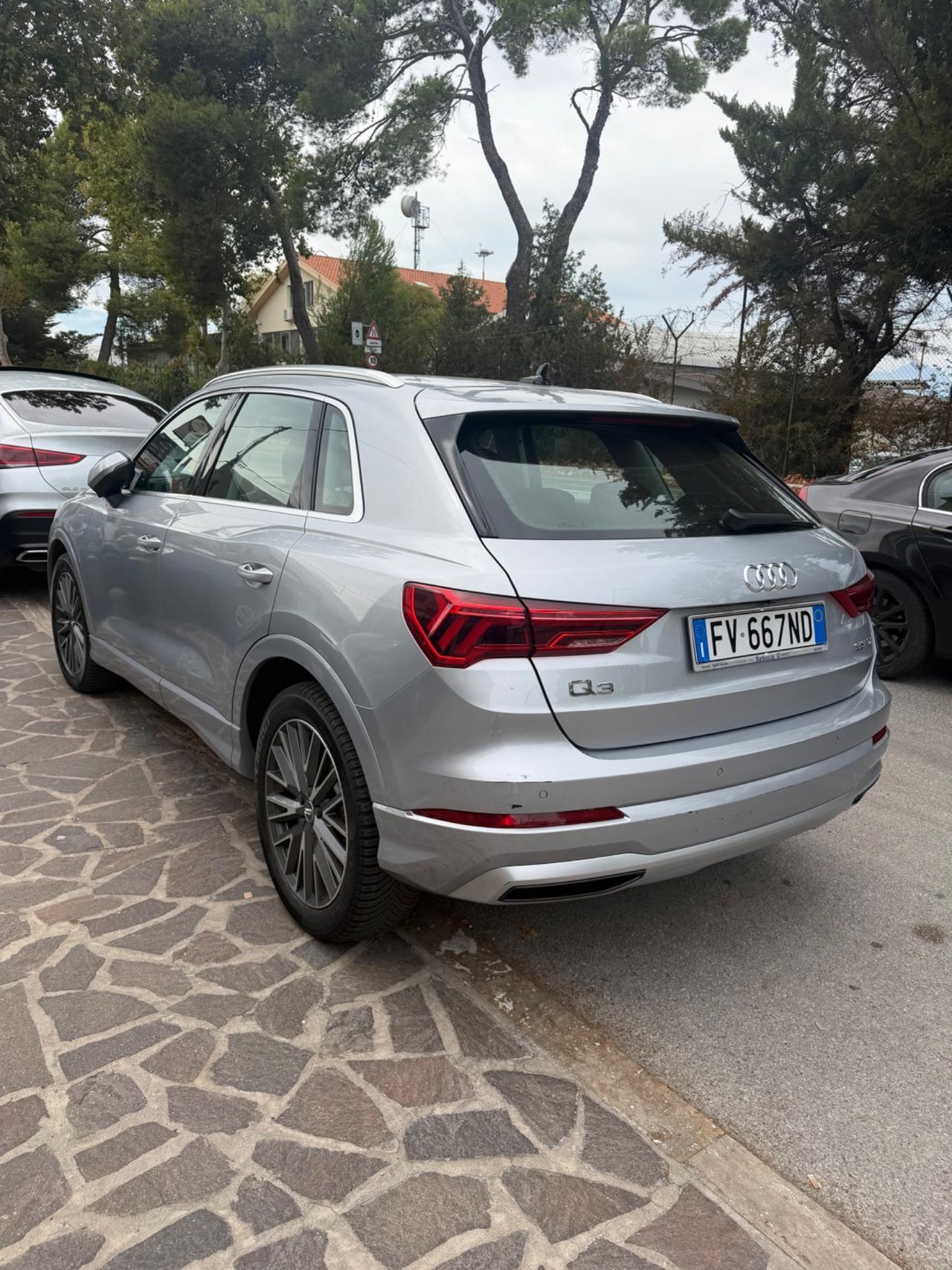 Audi Q3 2.0 TDI 150 CV quattro S tronic edition Sport 24 MESI GARANZIA