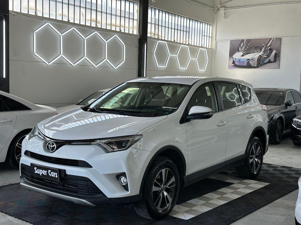 Toyota RAV 4 RAV4 2.0 D-4D 2WD Active