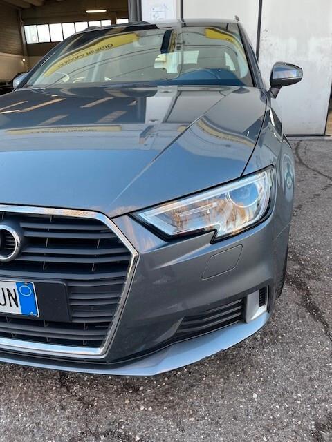 Audi A3 Sedan 1.5 TFSI S tronic Sport
