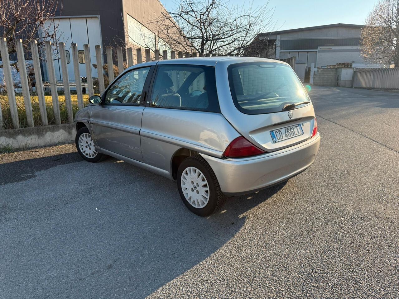 Lancia Y 1.2i cat LS NEOPATENTATI OK