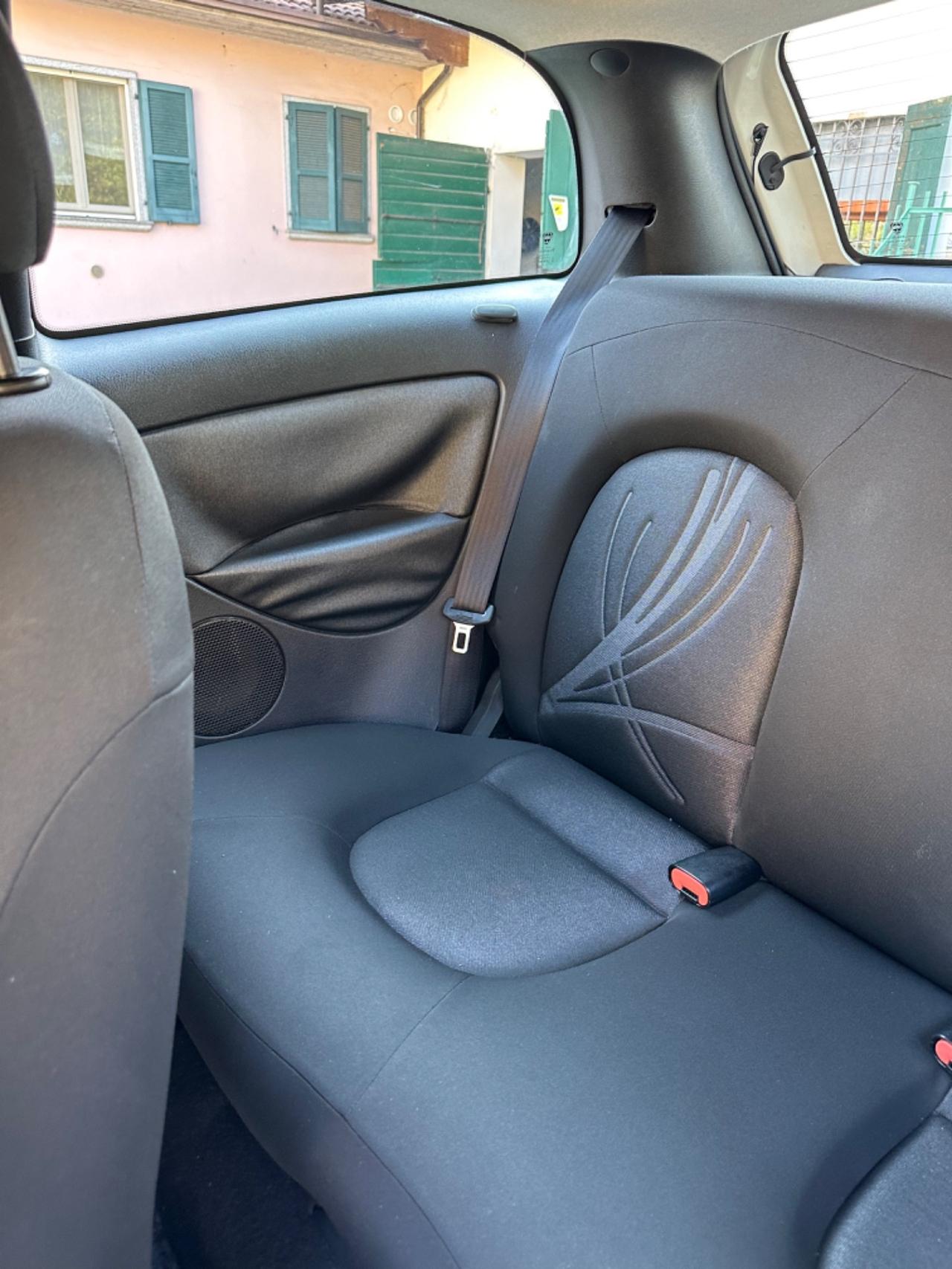 Lancia YPSILON 1.2 69 CV UNYCA KMCERT GARANZ UNICOPR