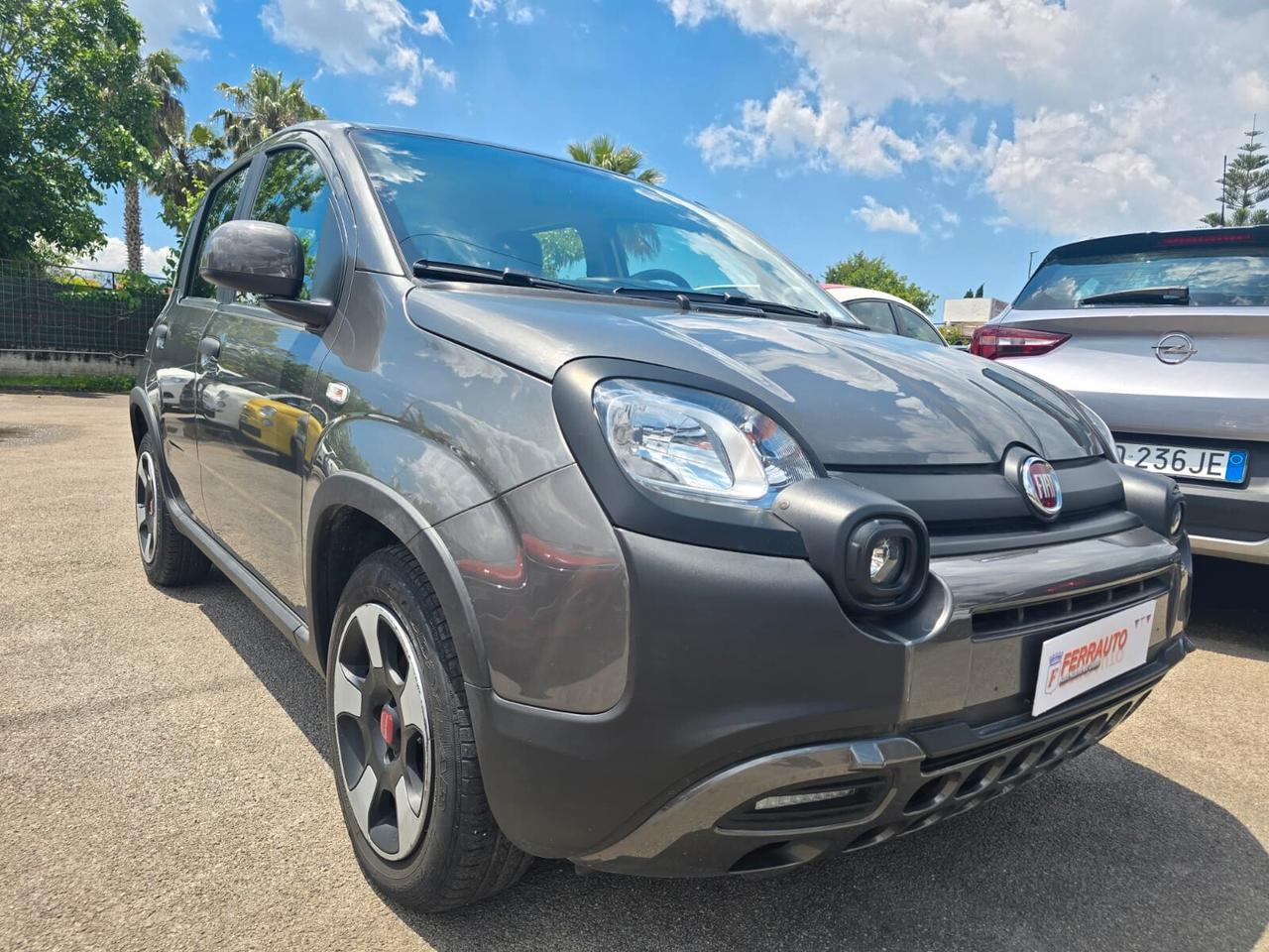 FIAT PANDA CROSS 1.0 70CV HYBRID CITY PLUS
