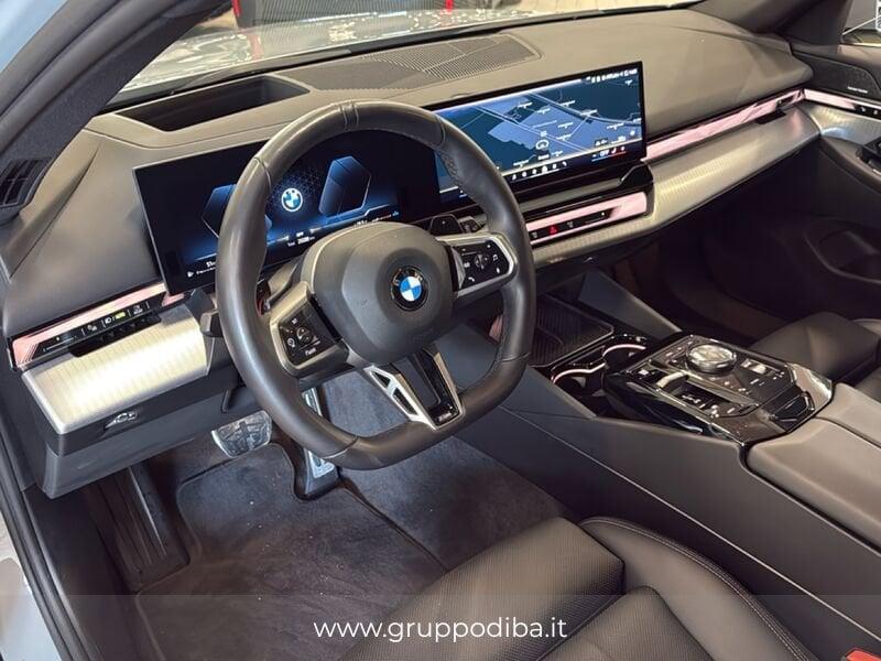BMW Serie 5 G61 Touring 520d Touring 48V xdrive MSport Pro auto