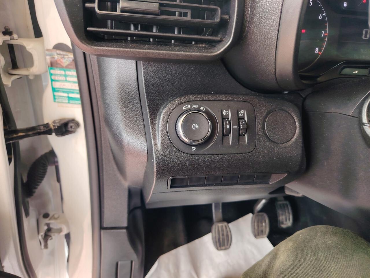 Opel Combo Cargo XL 3posti 1.5 Diesel 2021 iva compresa