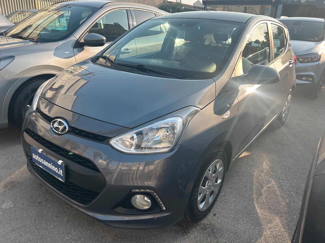 Hyundai i10 1.0 MPI Sound Edition