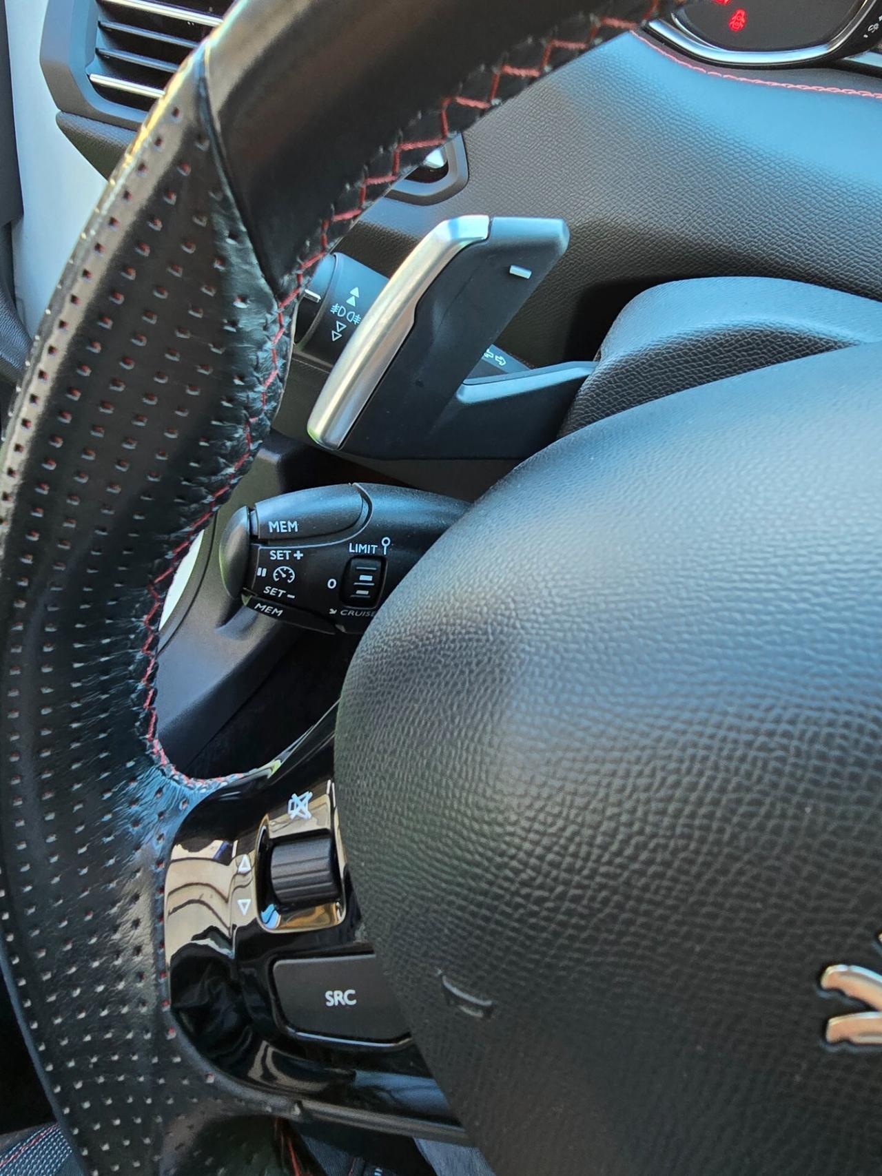 Peugeot 308 1.6HDI 120CV GT Line -2018