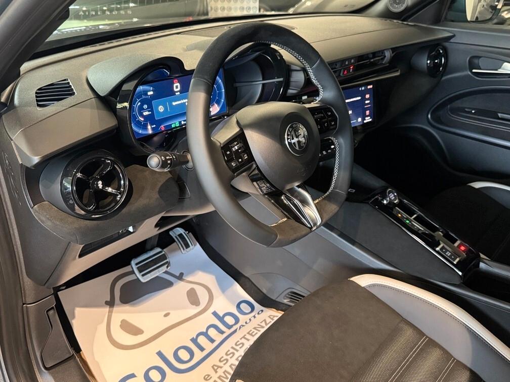 Alfa Romeo Junior 1.2 ibrida Milano Cortina 2026 145cv edct6