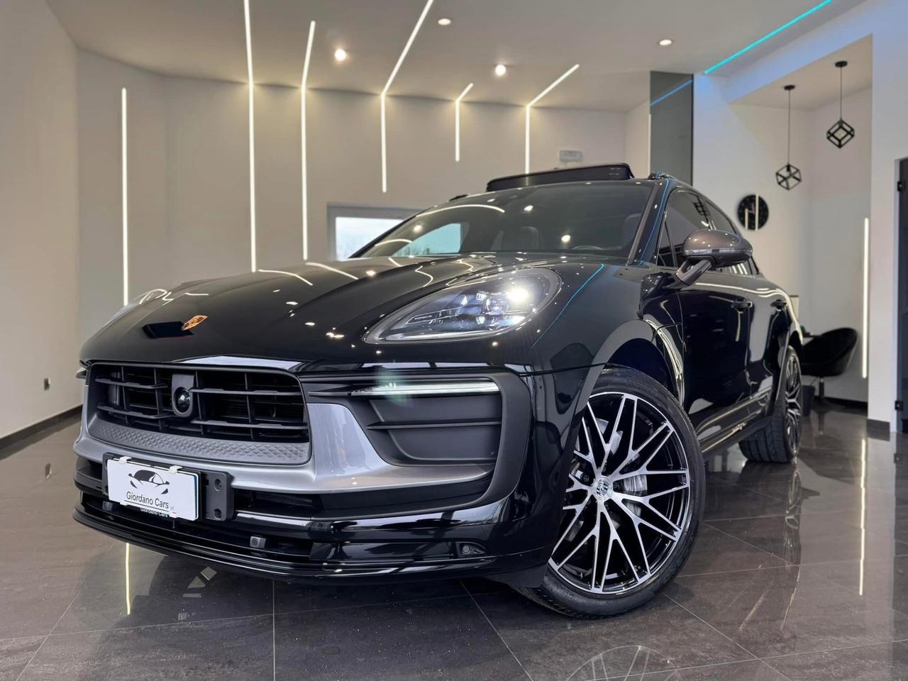Porsche Macan 2.0 T 265cv scarichi sportivi da vetrina