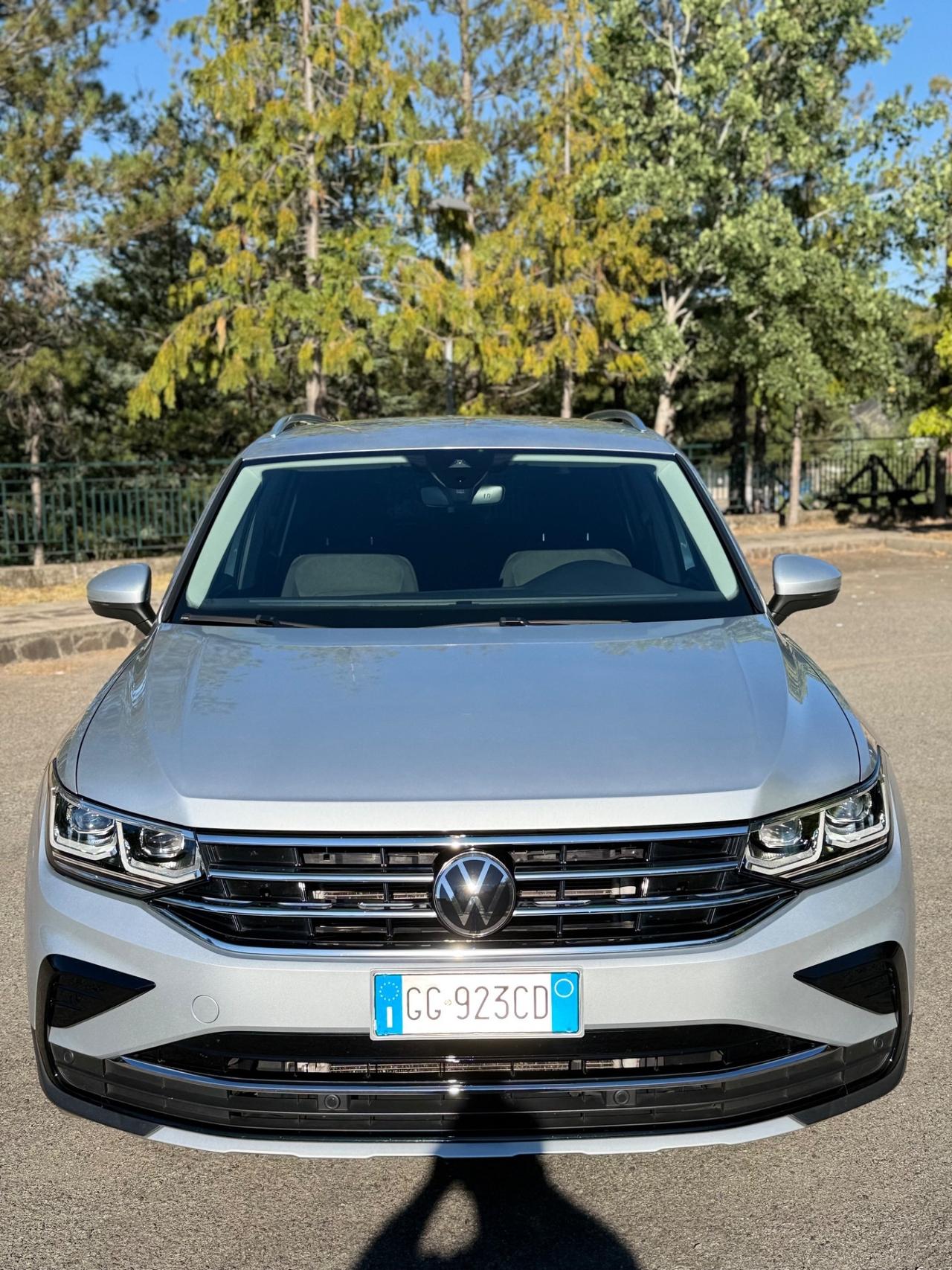 Volkswagen Tiguan 2.0 TDI 150 CV SCR DSG Elegance