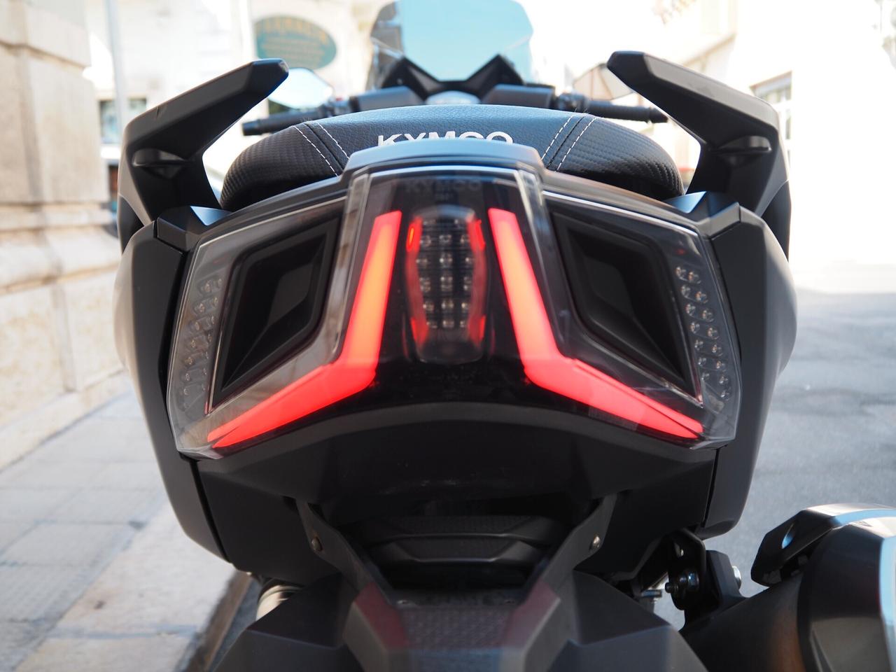 Kymco AK 550 •Cronologia Tagliandi•