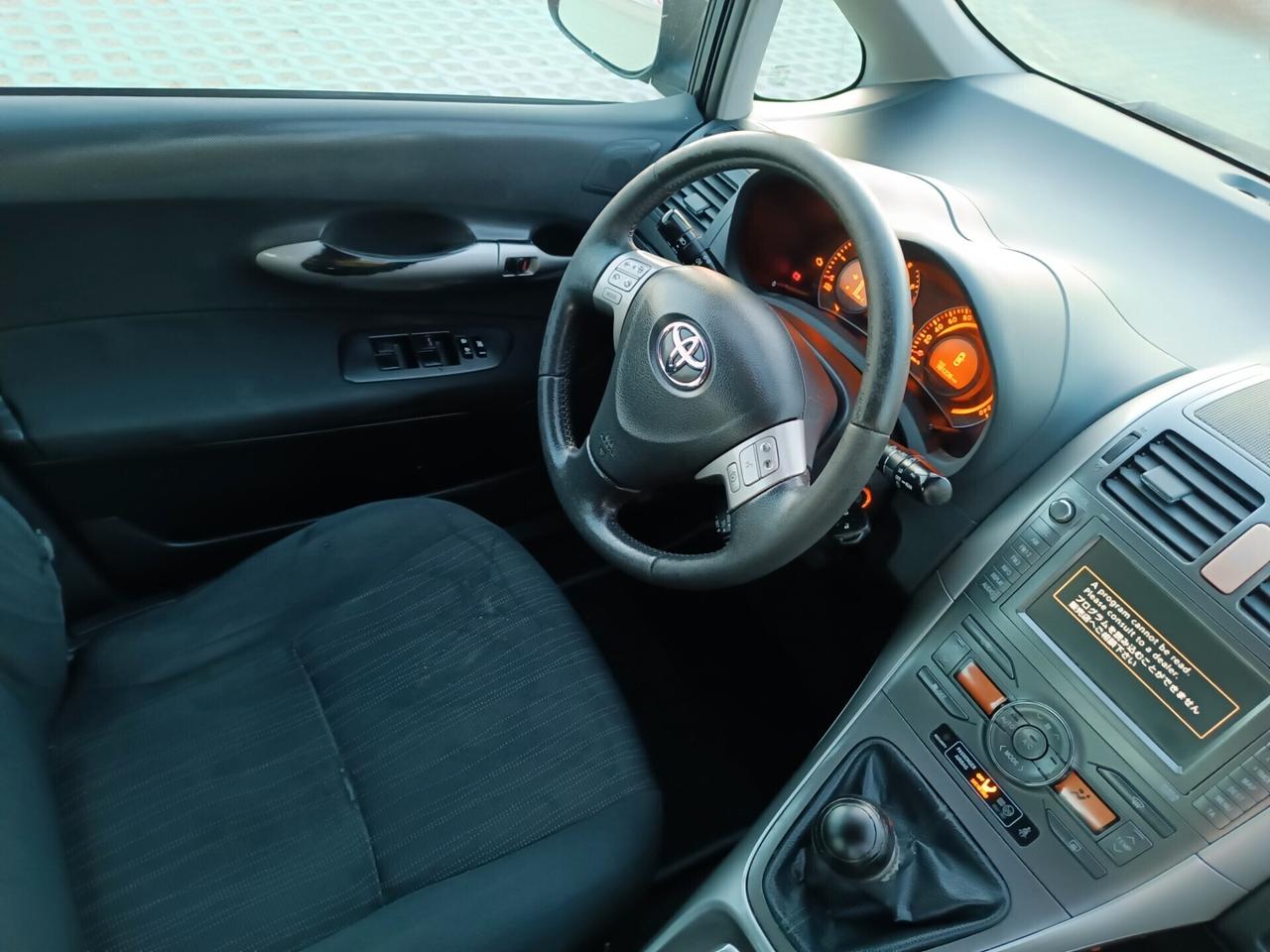 Toyota Auris 1.6 M-MT 5 porte Sol