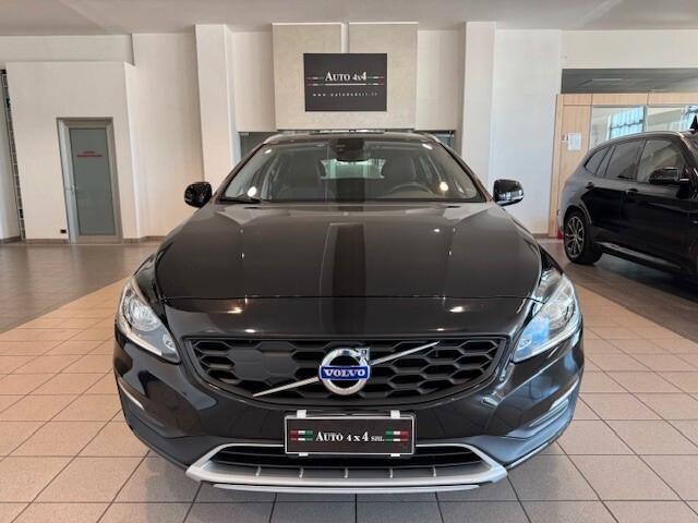 Volvo V60 Cross Country D3 Geartronic Business