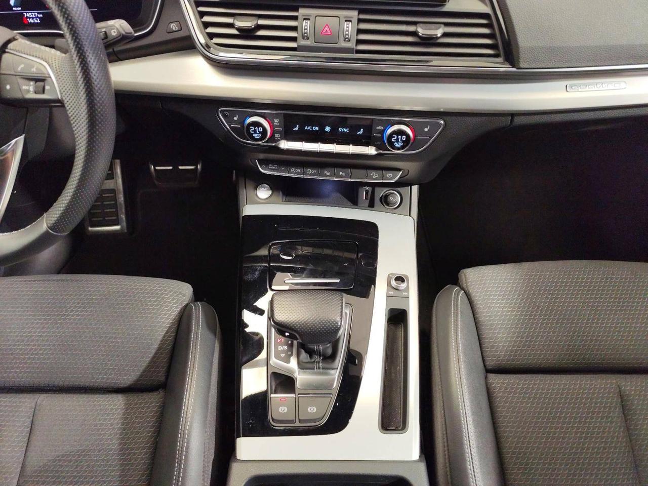 Audi Q5 Sportback 40 2.0 tdi mhev S Line Plus Quattro 2