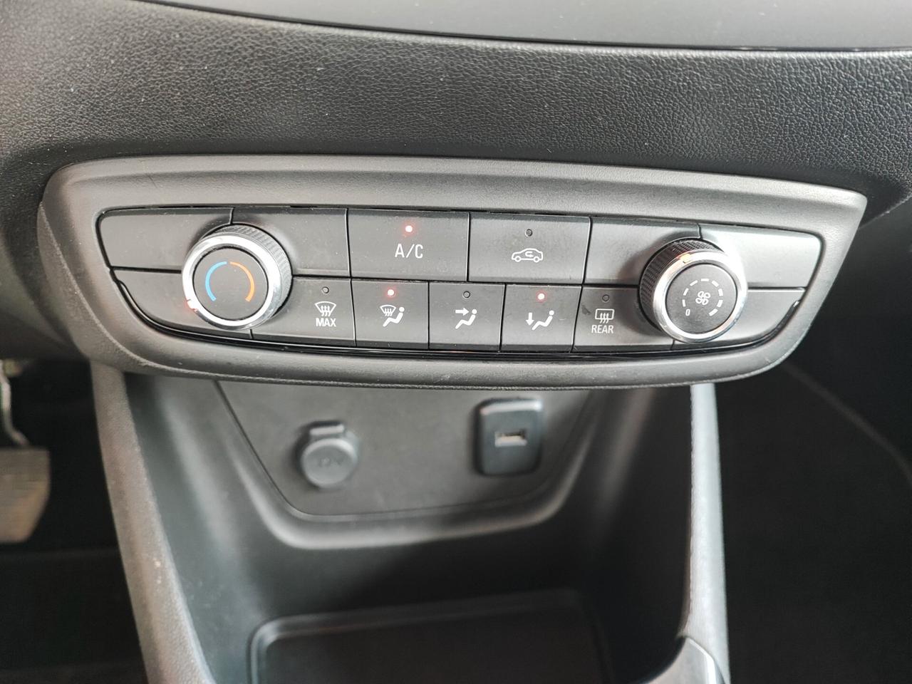 Opel Crossland X 1.2 12V Innovation