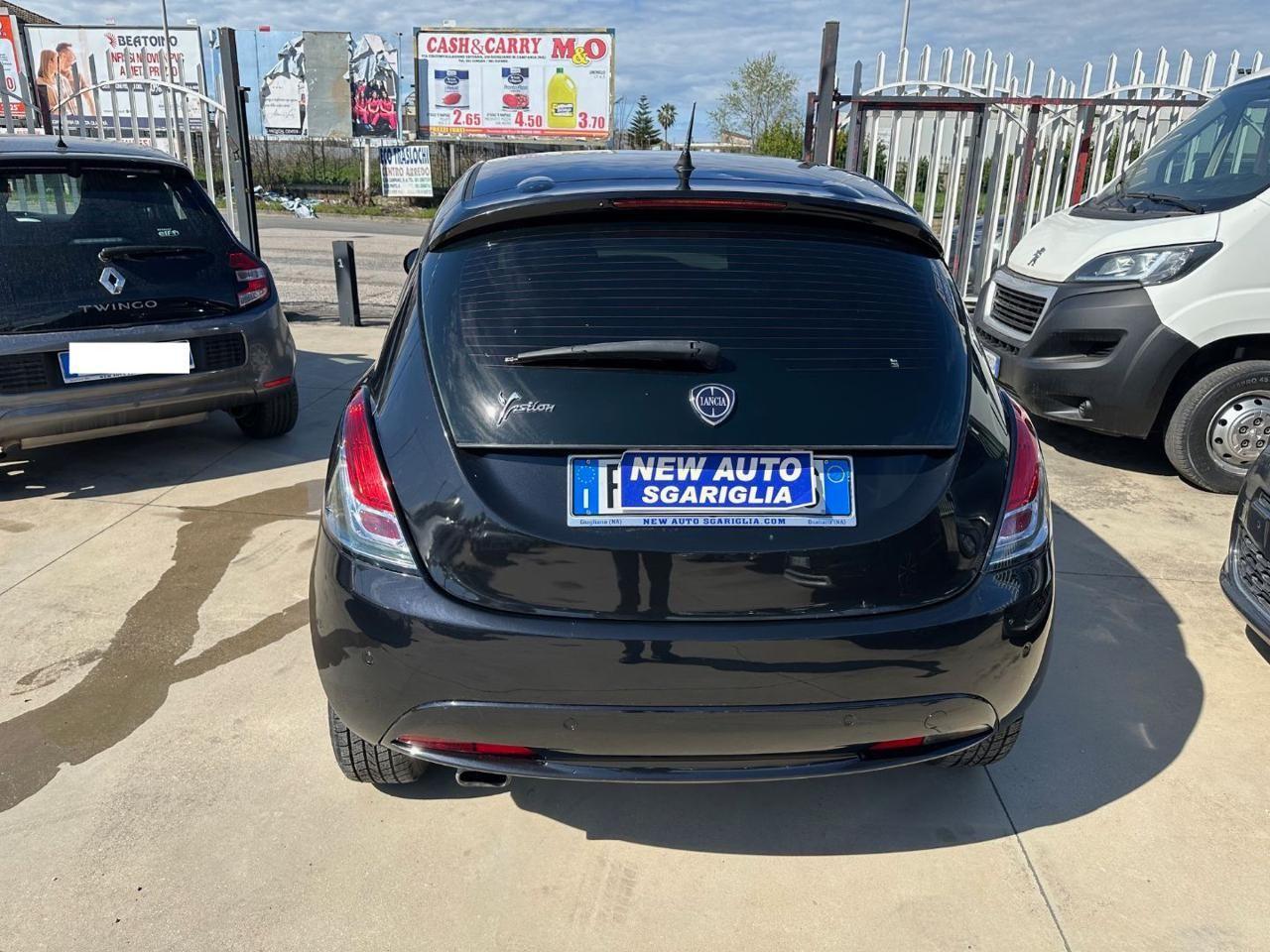 Lancia Ypsilon 1.2 GPL Gold