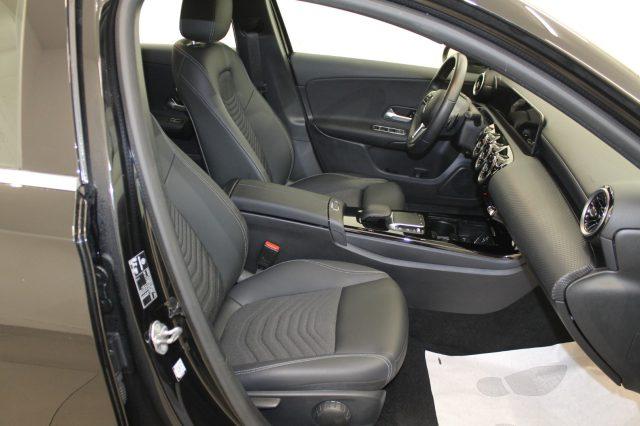 MERCEDES-BENZ A 180 d Automatic Premium Plus