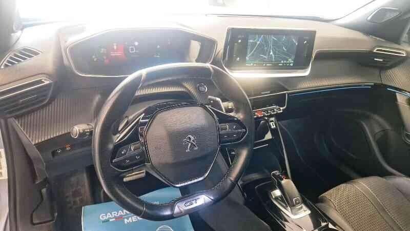 Peugeot 2008 BlueHDi 130 CV S&S EAT8 GT