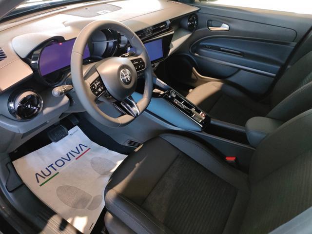 ALFA ROMEO Junior 1.2 136 CV Hybrid eDCT6 con Pack Techno