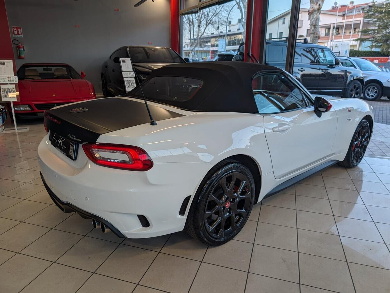 Abarth 124 Spider 1.4 Turbo MultiAir 170 CV