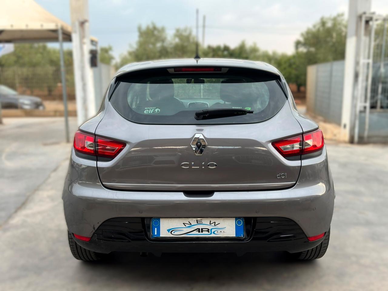 Renault Clio 1.5 dCi 8V 75CV 5 porte Costume National
