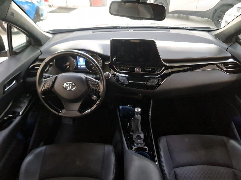 Toyota C-HR C-HR 2.0 Hybrid E-CVT Trend