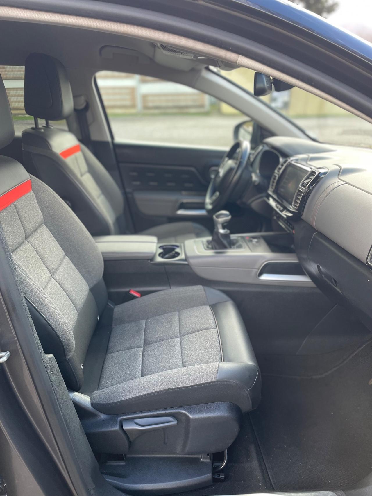 Citroen C5 Aircross PureTech 130 S&S Live