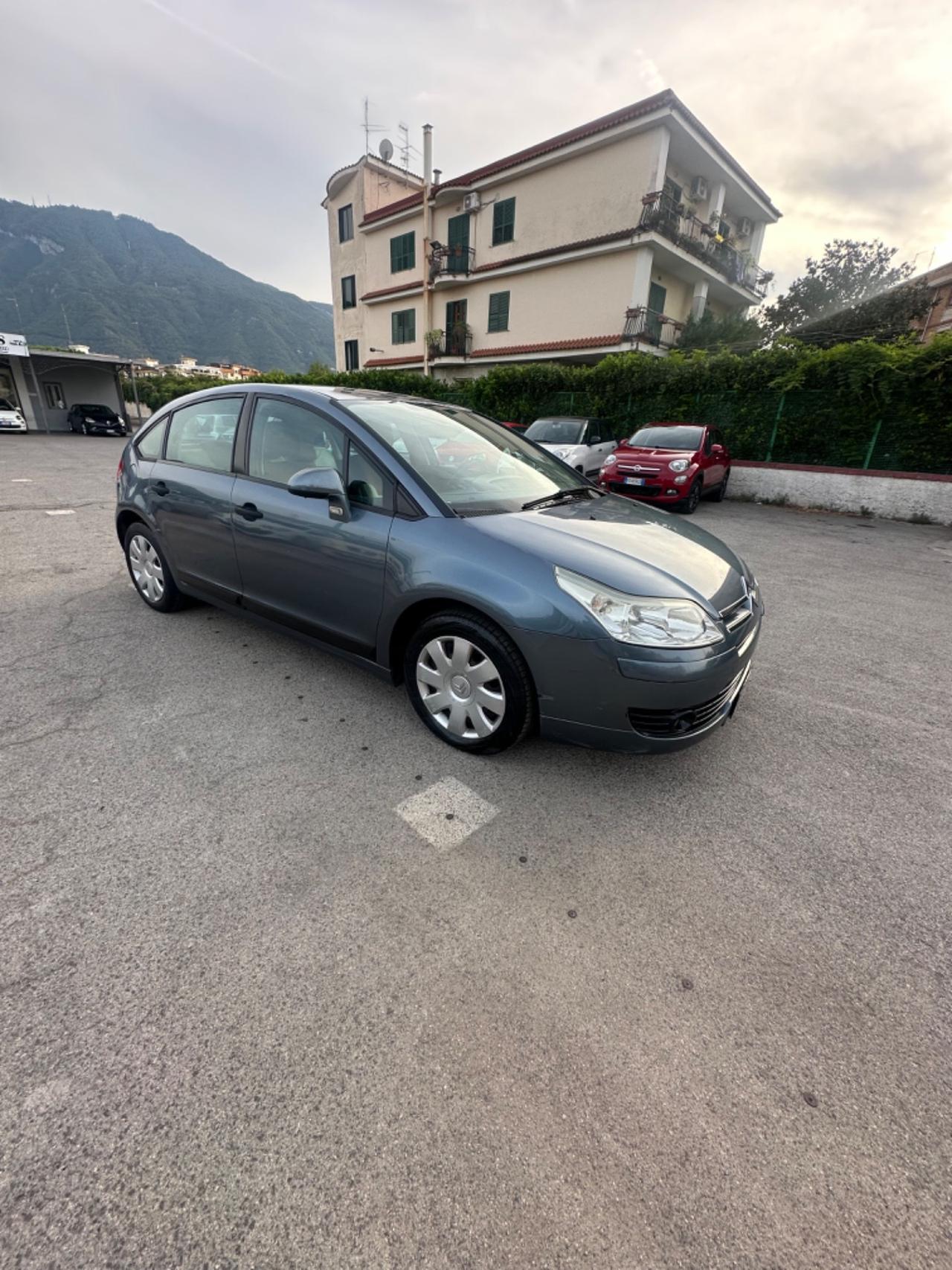 Citroen C4 1.4 Classique