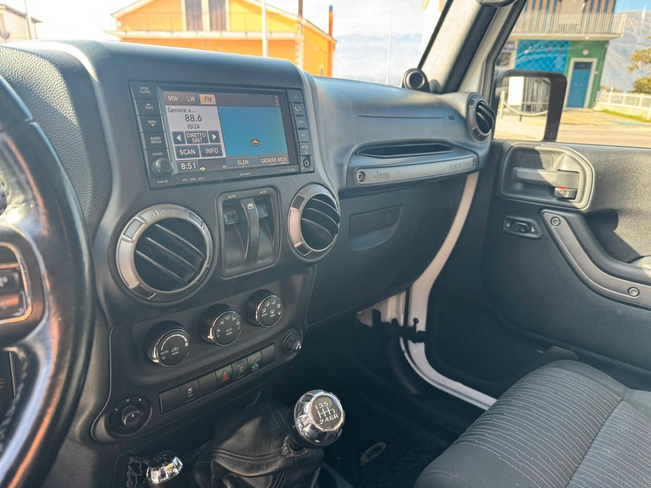 Jeep Wrangler 2.8 CRD 200 cv rialzato garanzia permute