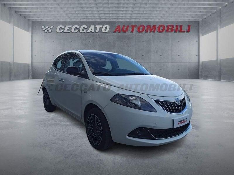 Lancia Ypsilon Ypsilon 1.0 firefly hybrid Gold s&s 70cv 5p.ti