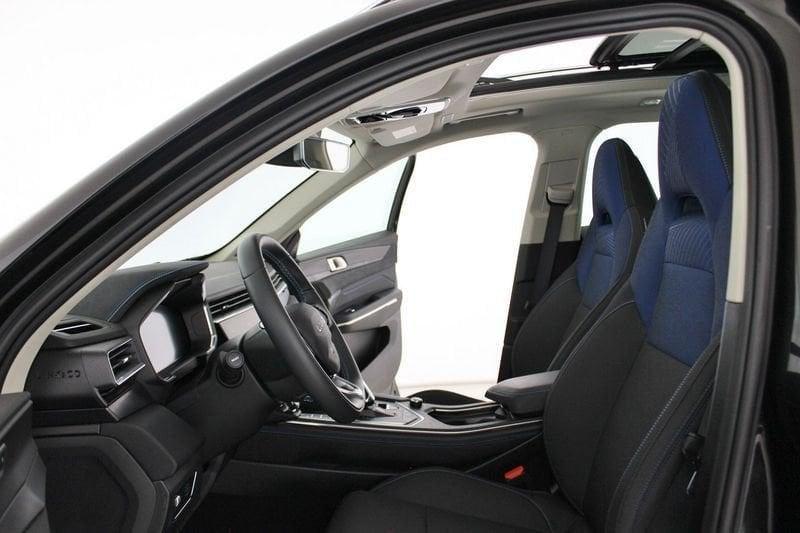 Lynk & Co 01 01 PHEV