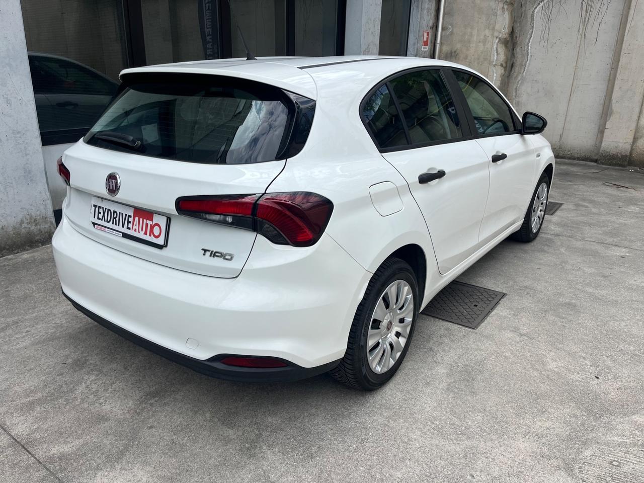 Fiat Tipo 1.4 T-Jet 120CV GPL 5 porte Easy