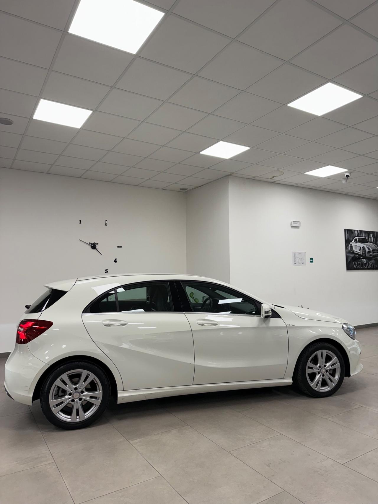 Mercedes-benz A 180 A 180 d Automatic Sport