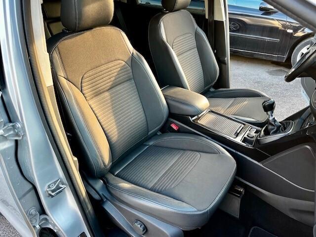 Ford Kuga 1.5 TDCI 120 CV S&S 2WD Powershift Titanium " PELLE / NAVI/.....