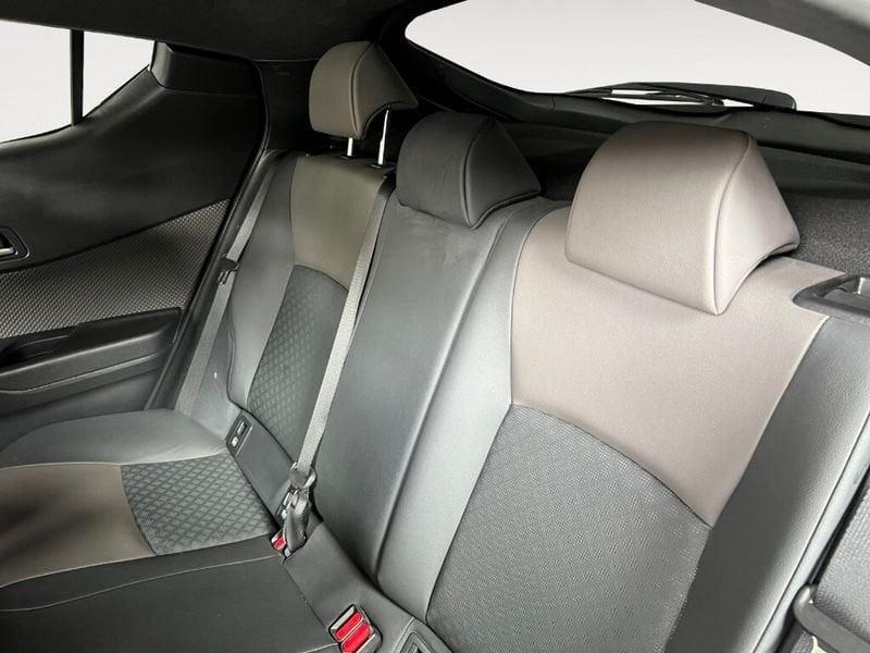 Toyota C-HR (2016-2023) 1.8 Hybrid E-CVT Lounge