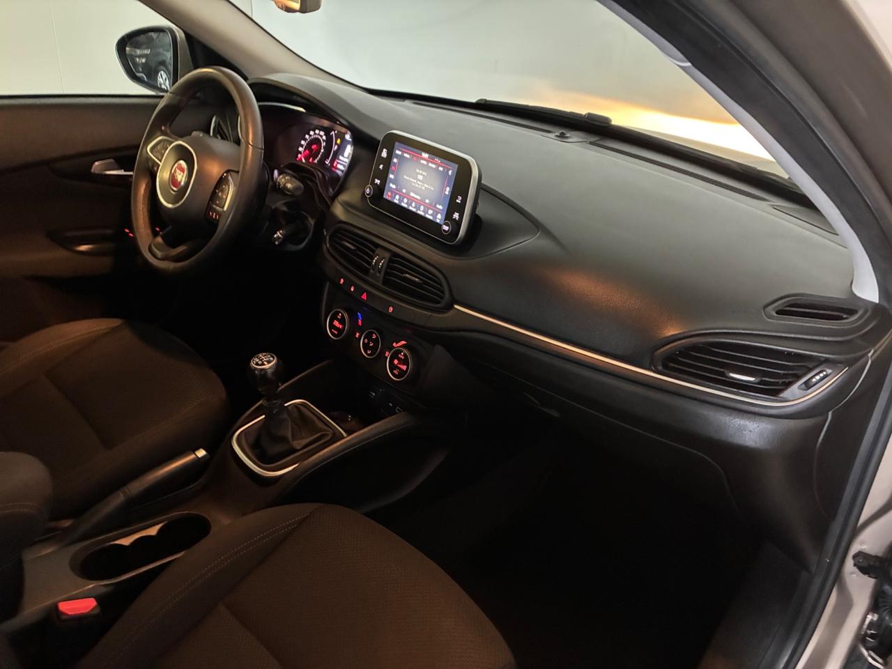 Fiat Tipo 1.4 T-Jet 120CV SW Lounge