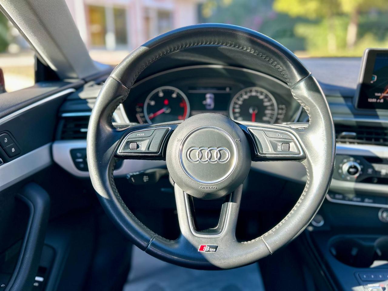 Audi A5 2.0 40 TDI Business Sport #3860