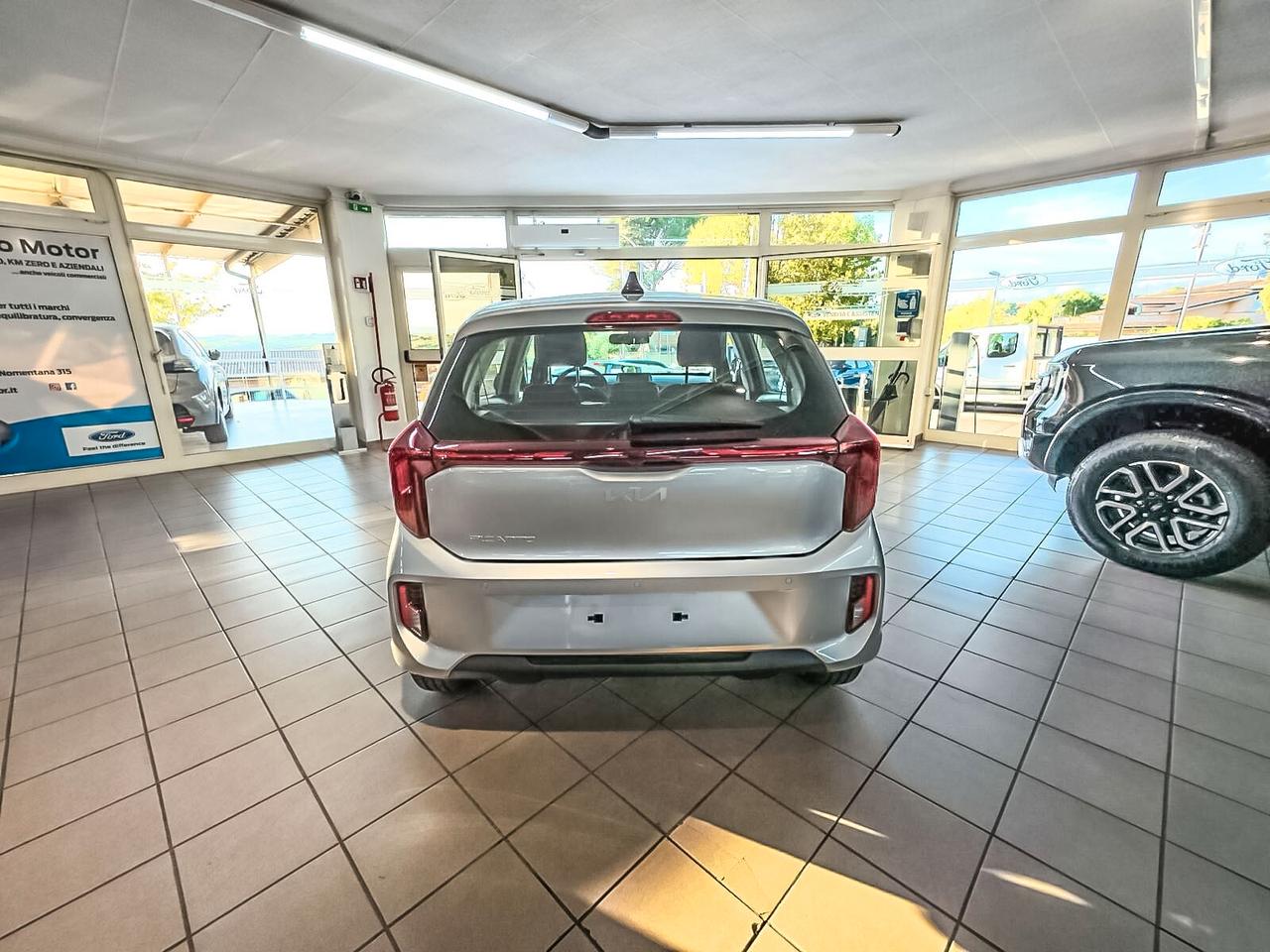 Kia Picanto 1.0 12V 5 porte Urban